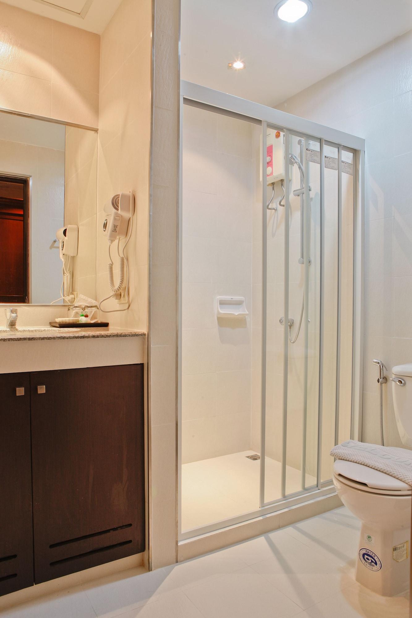 Inn House- Sha Extra Plus Паттая Екстер'єр фото