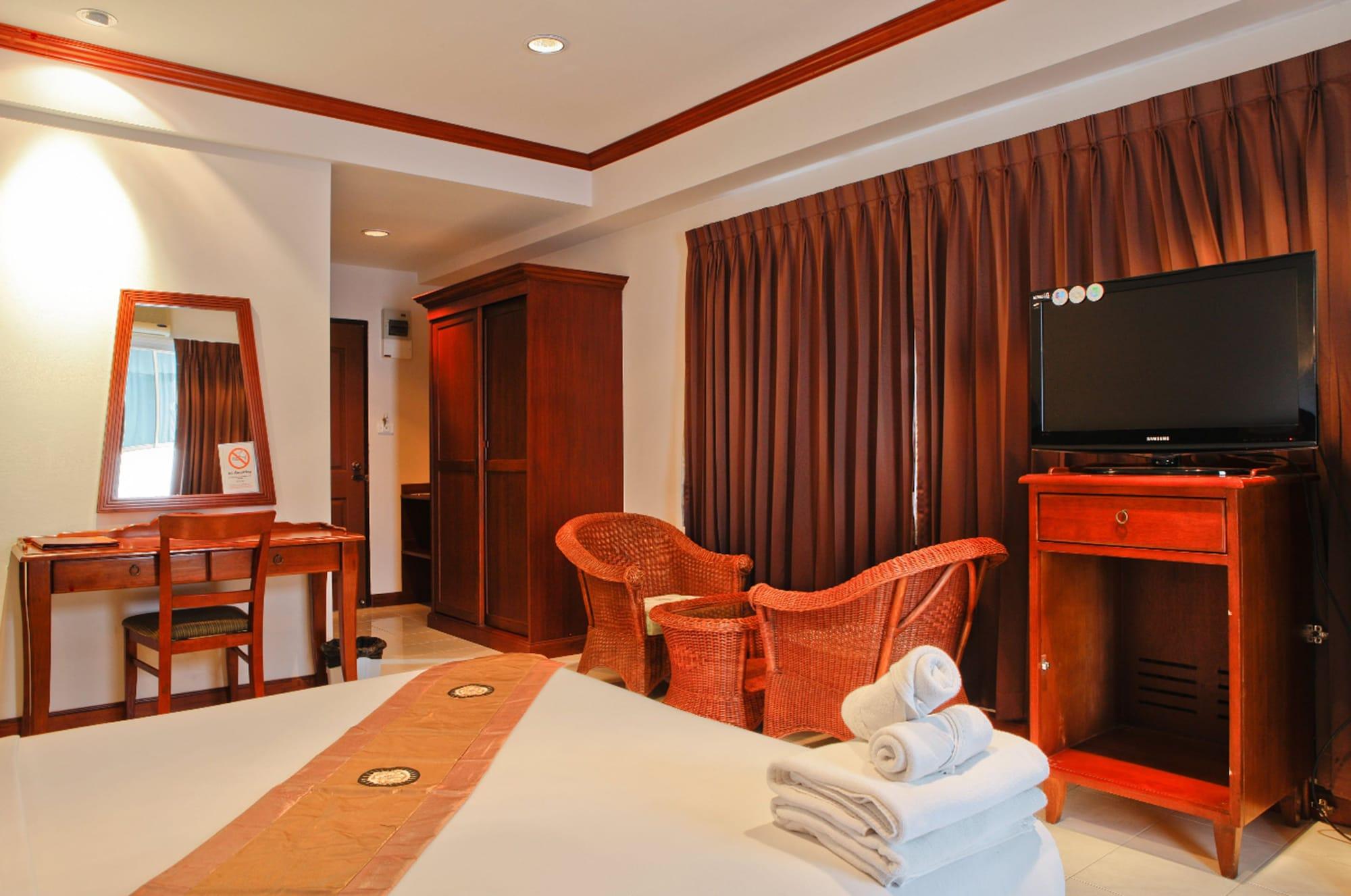 Inn House- Sha Extra Plus Паттая Екстер'єр фото