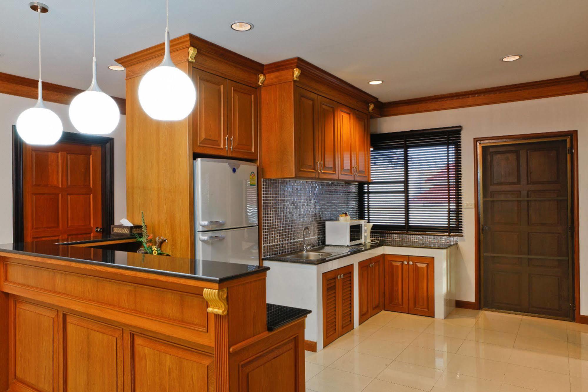 Inn House- Sha Extra Plus Паттая Екстер'єр фото