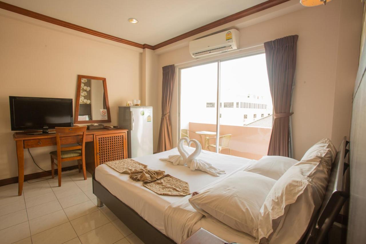 Inn House- Sha Extra Plus Паттая Екстер'єр фото