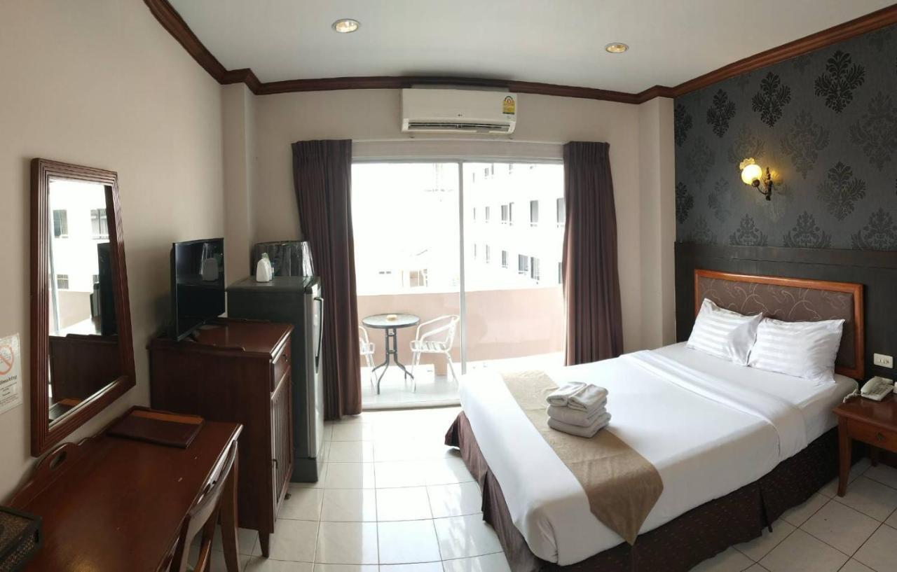 Inn House- Sha Extra Plus Паттая Екстер'єр фото